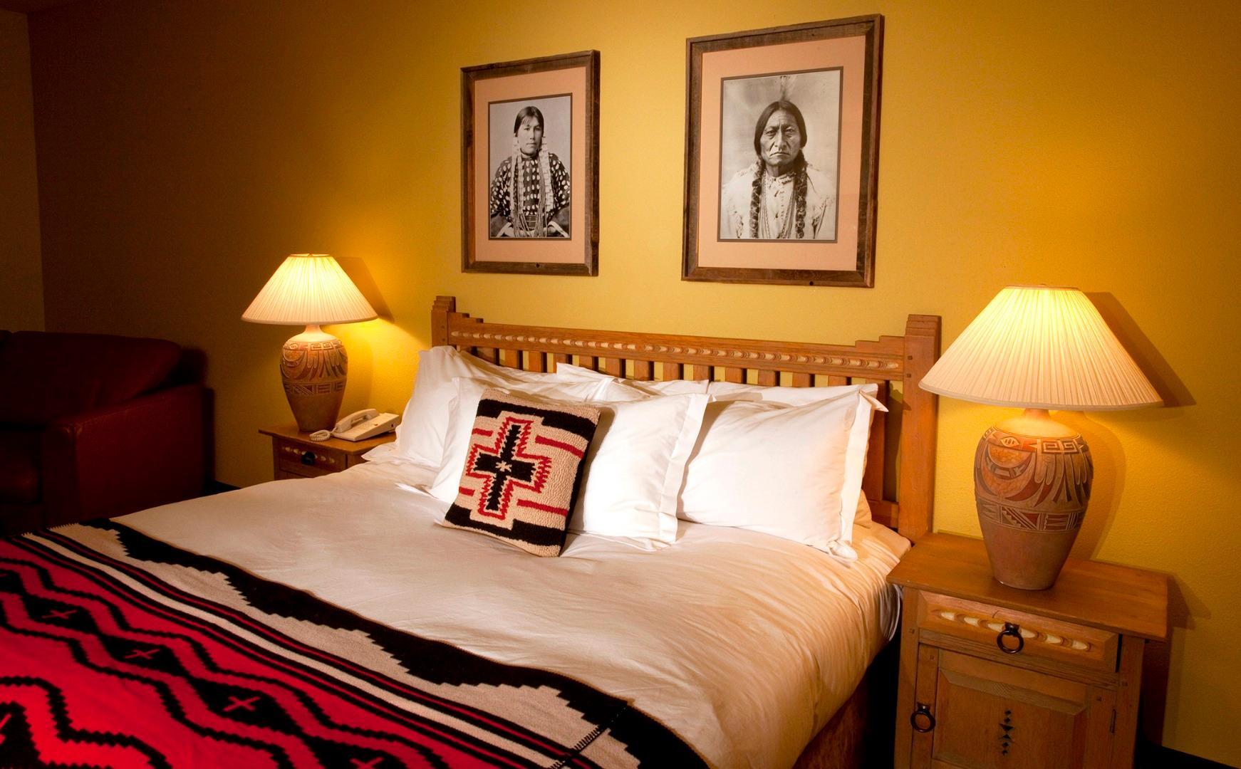 Hotel The At 3*