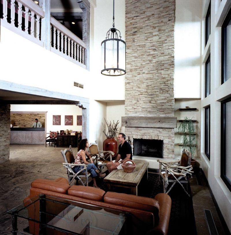 The At Hotel
